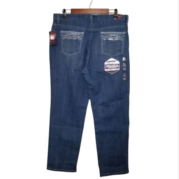 Gloria Vanderbilt Amanda Heritage Fit Tapered Leg Embellished Pockets Jeans - Picture 3 of 11